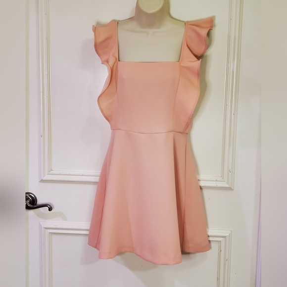 BCBG GENERATION Peach Pink Square Neck Ruffle Mini Dress, Size 6 - Picture 8 of 16